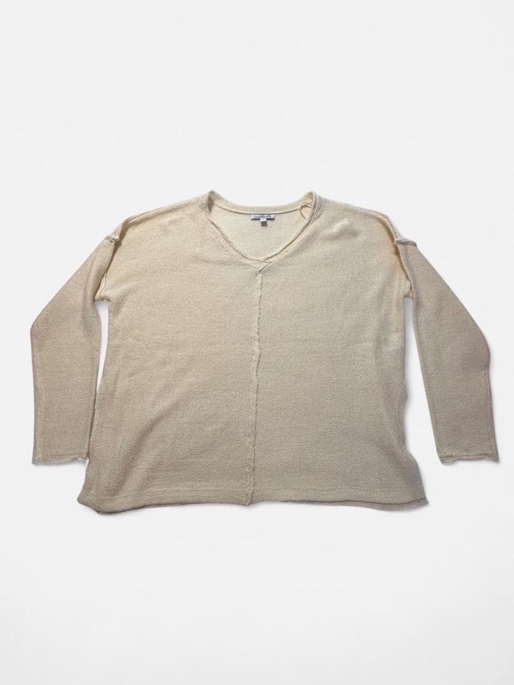 Magnolia Lightweight V-Neck Sweater in Taupe